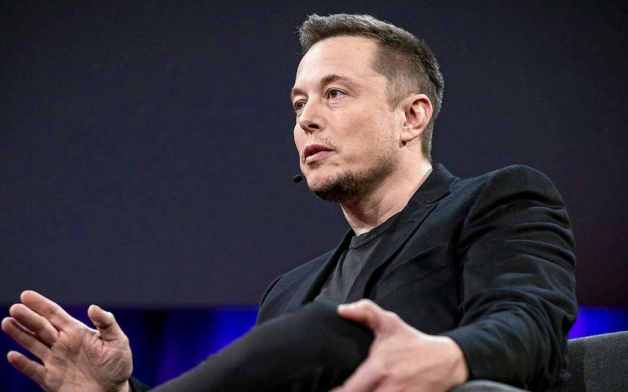 Larry Ellison Ohitti Muskan Ja Nousi Maailman Rikkaimmaksi Ihmiseksi Ansaitsemalla 80 Miljardia Dollaria Yhdessä Päivässä.