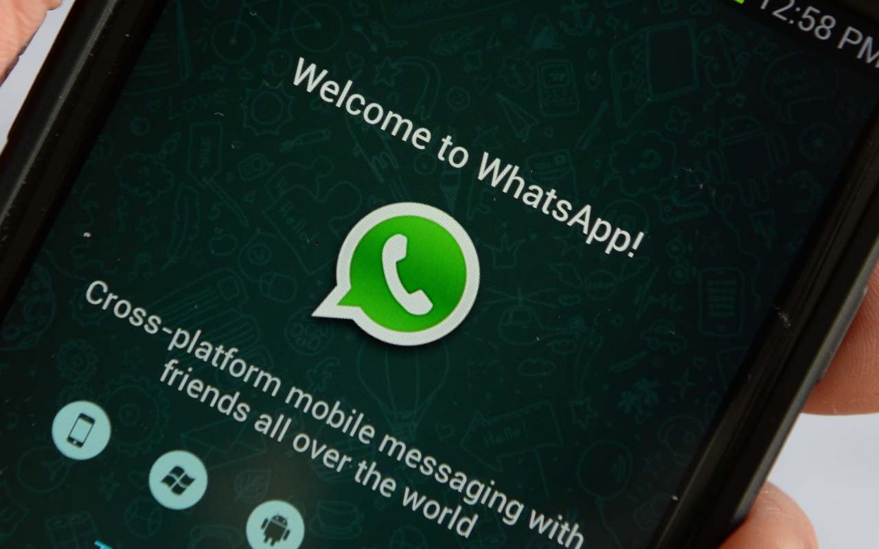 Iphone-Käyttäjiä Kehotetaan Päivittämään Whatsapp, Kun ”Erittäin Monimutkainen” Kyberhyökkäys On Havaittu.