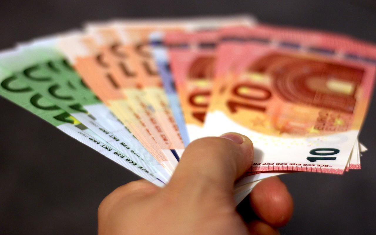 Hallitus On Vahvistanut, Että Keskimäärin Useiden Miljoonien Suomalaisten Tileille Maksetaan 171 Euron Suuruinen Siirto.