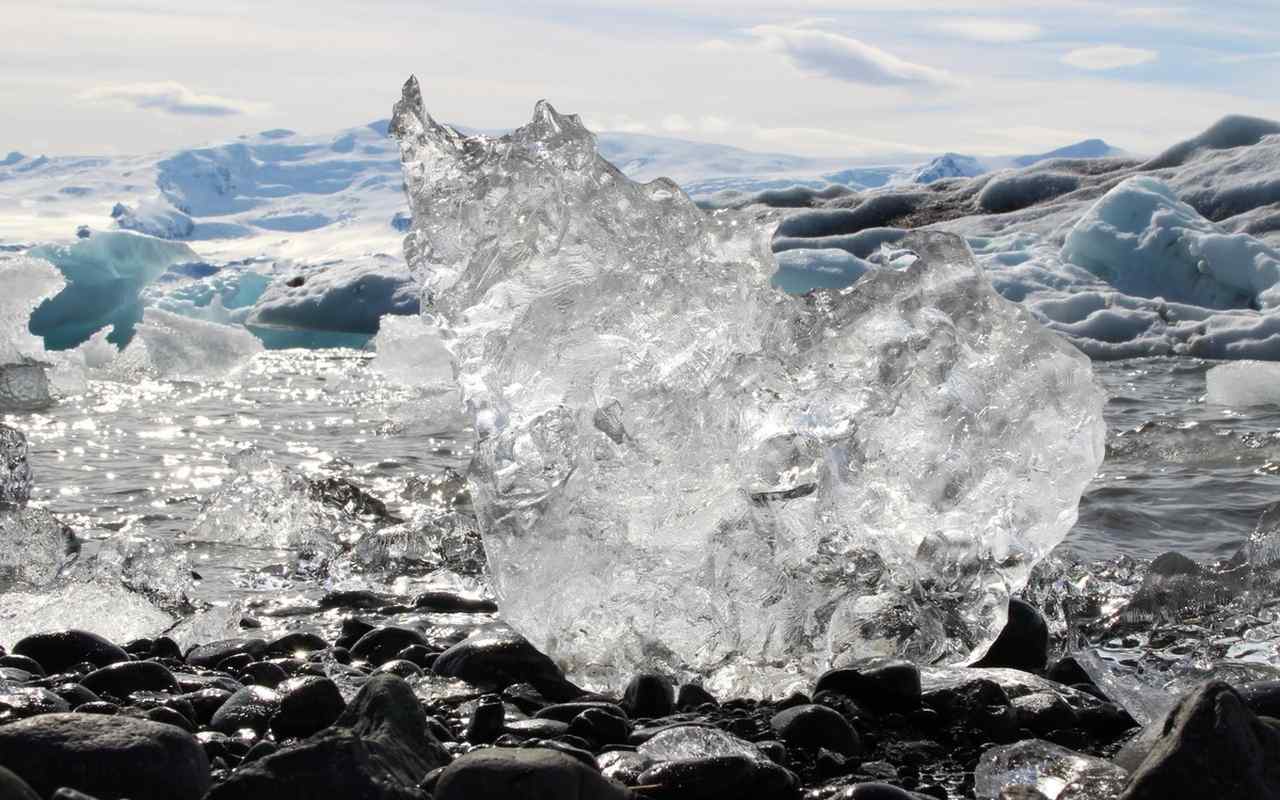Jää Ei Sula Kitkan Vaikutuksesta: Uusi Löytö Mullisti Tieteen